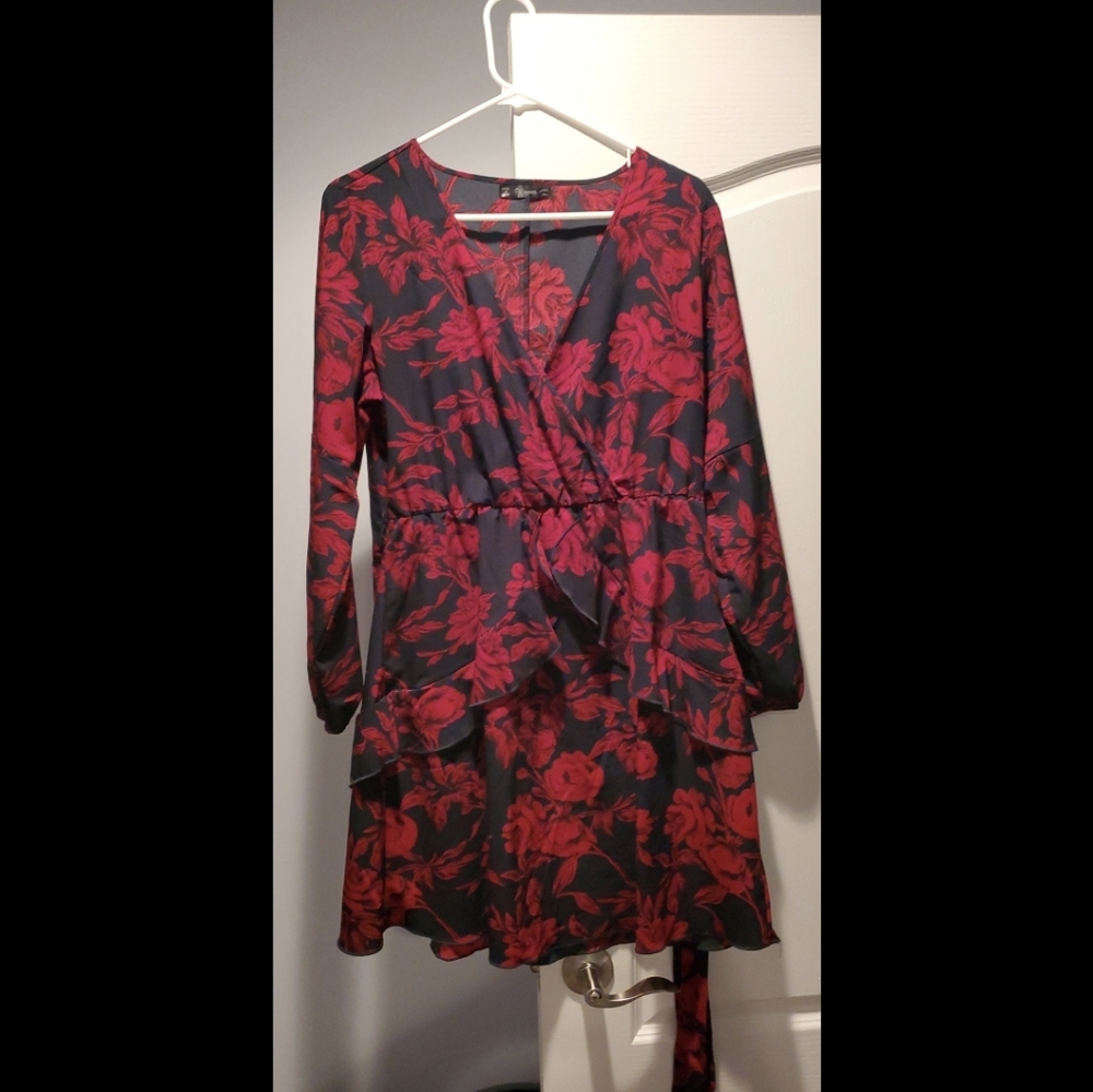 Womens tie waist dress